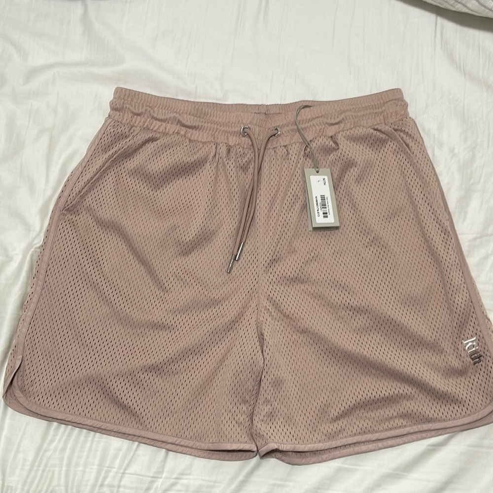 Brand New Kith Jordan shorts in Morganite colorway size Large